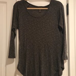 Three quarter sleeve tee, available in two colors